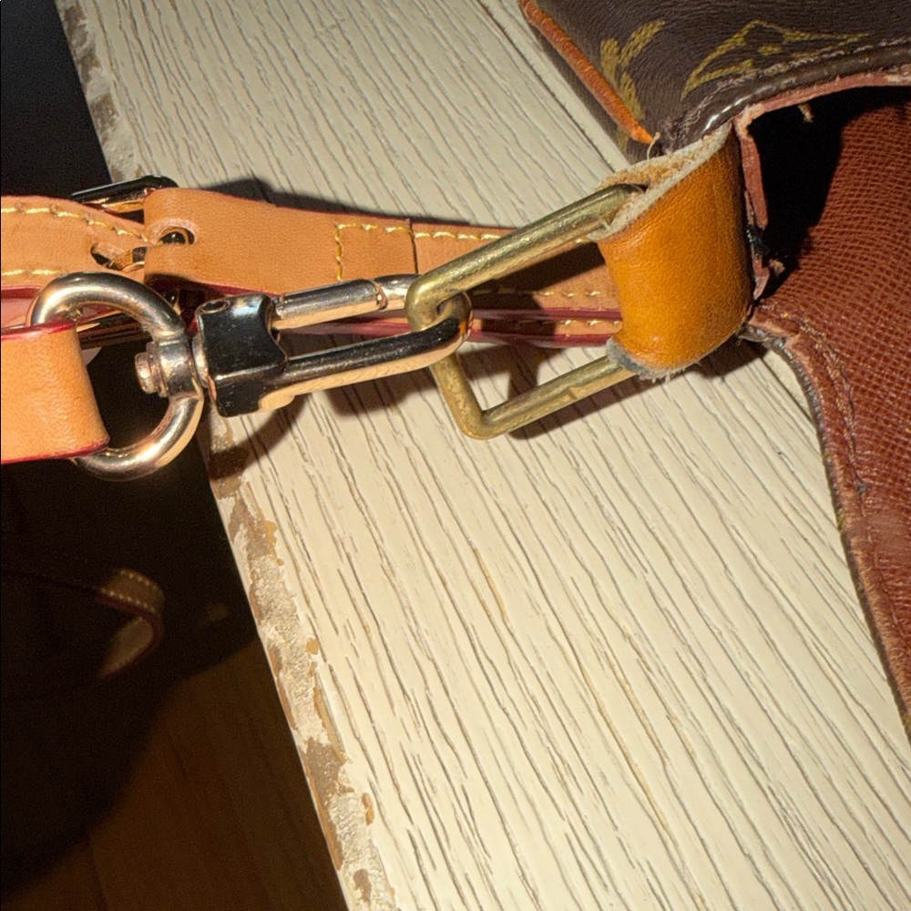 Authentic Louis Vuitton Dark Brown Monogram Musette Crossbody Bag - Picture 7 of 12